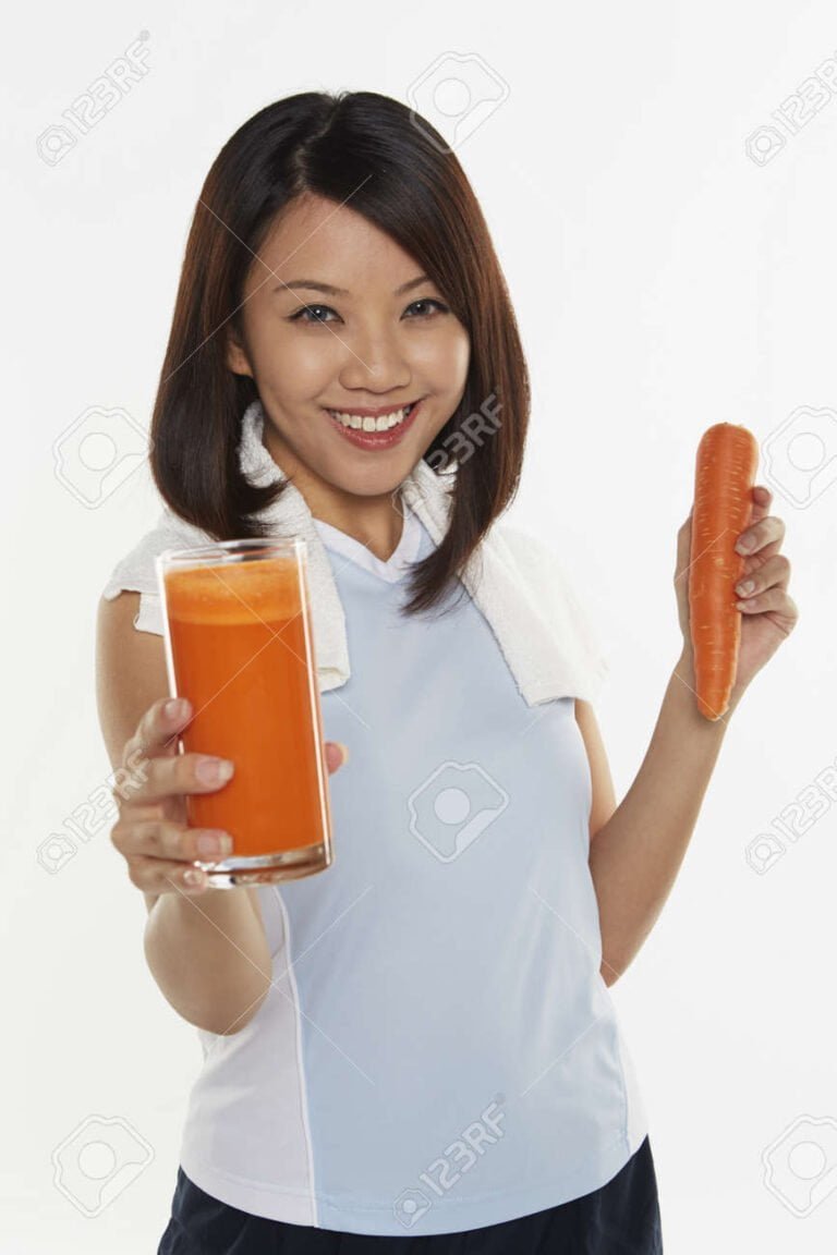 Cuáles son los beneficios de tomar jugo de zanahoria en ayunas