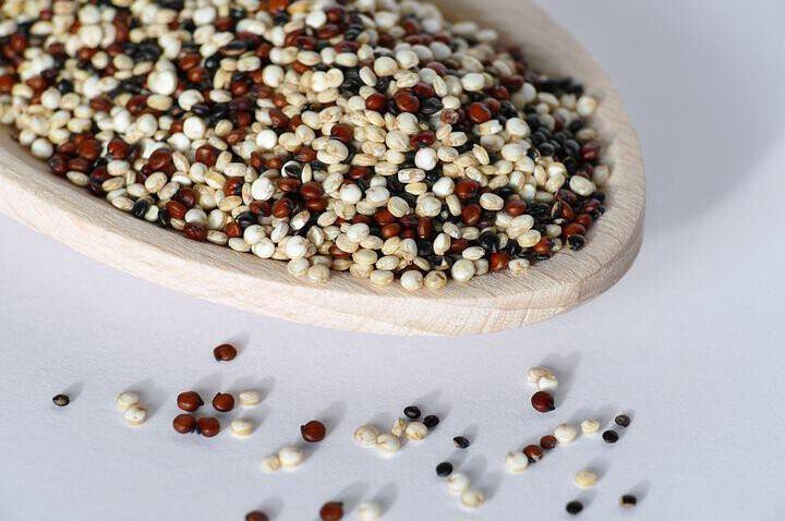 Beneficios de la Quinoa: Un superalimento esencial para tu dieta