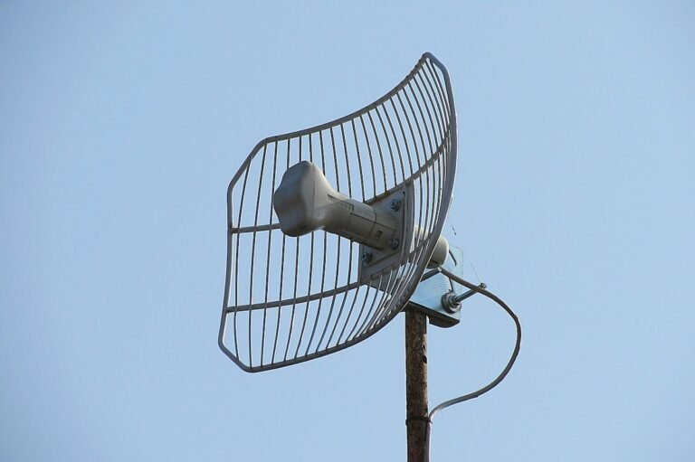Cómo funcionan las antenas de internet satelital en zonas rurales