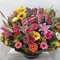 arreglo-floral-colorido-para-regalo-de-inauguracion