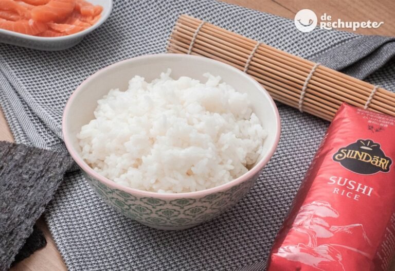Cómo hacer arroz para sushi con arroz normal en casa