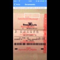 billetes-de-loteria-siendo-escaneados-en-maquina