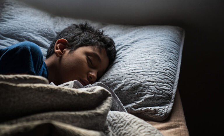 Cómo dormir mejor si sufres de ansiedad 5 trucos efectivos