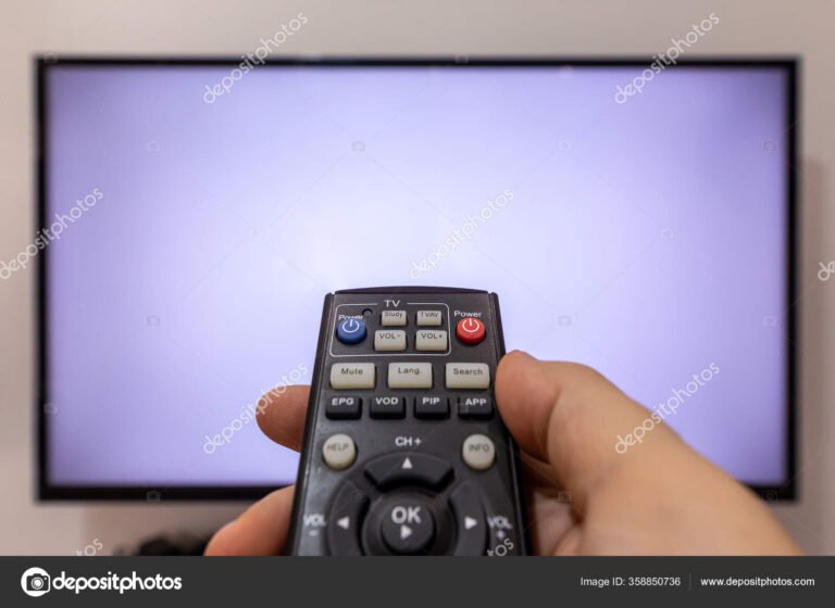 Por qué mi TV no enciende con el control remoto