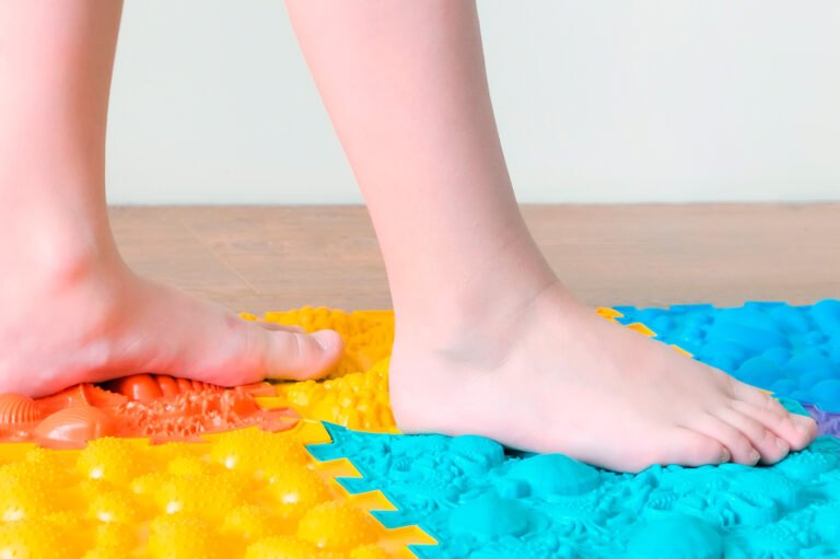 Cómo corregir el pie plano en niños: guía práctica