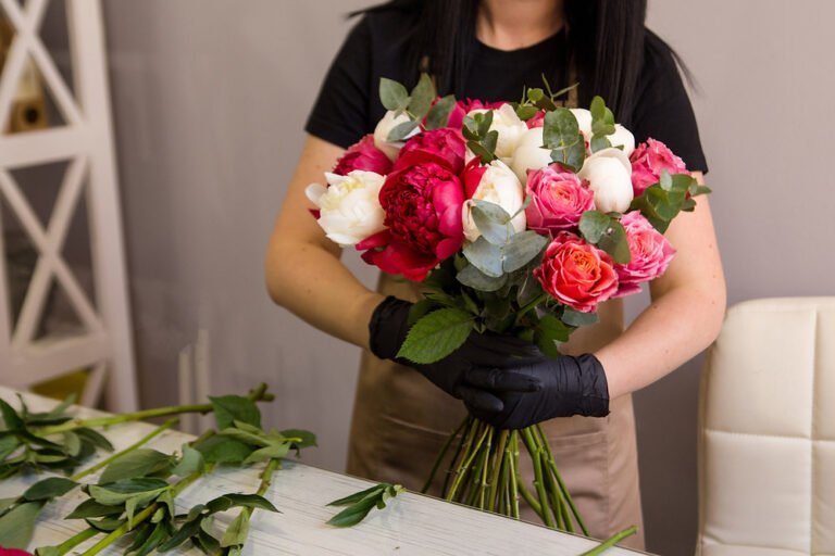 El lenguaje de las flores: ¿Qué significado tiene regalarlas a una mujer?
