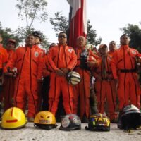 equipo-de-rescate-en-accion-en-mexico