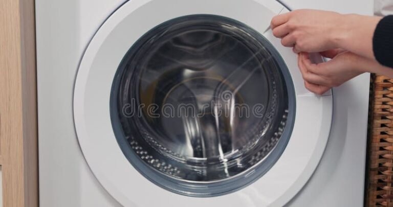 Cómo solucionar que la tapa de mi lavadora Whirlpool no abre