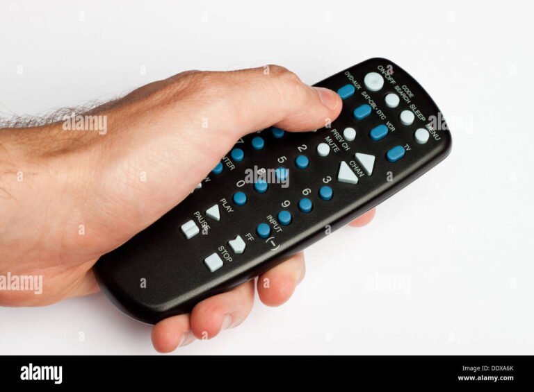 Cómo encender una TV Samsung sin control remoto ni botón físico