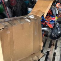 moto-embalada-lista-para-envio-paqueteria