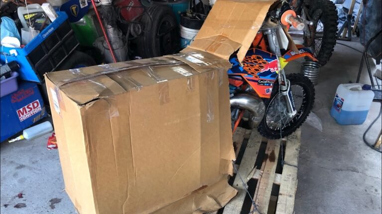Cómo enviar una moto por paquetería de forma segura y económica
