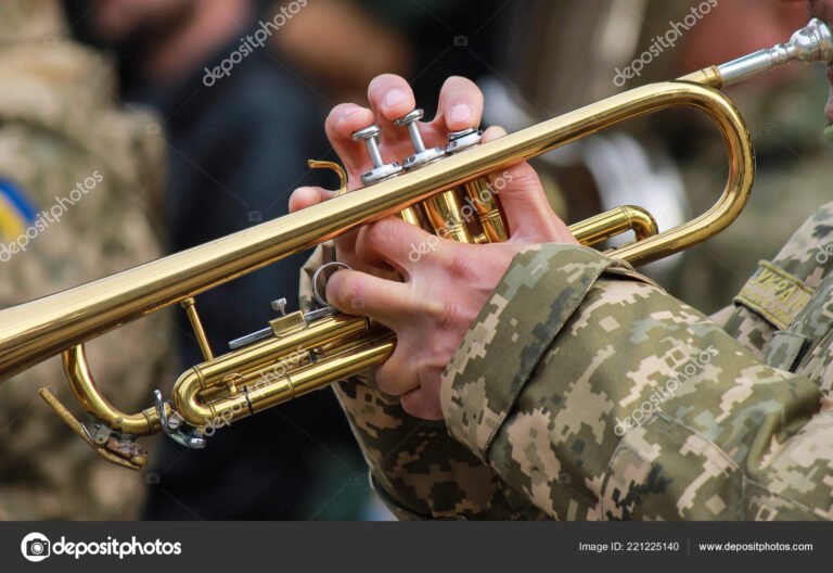 Cómo se toca la trompeta en una banda de guerra