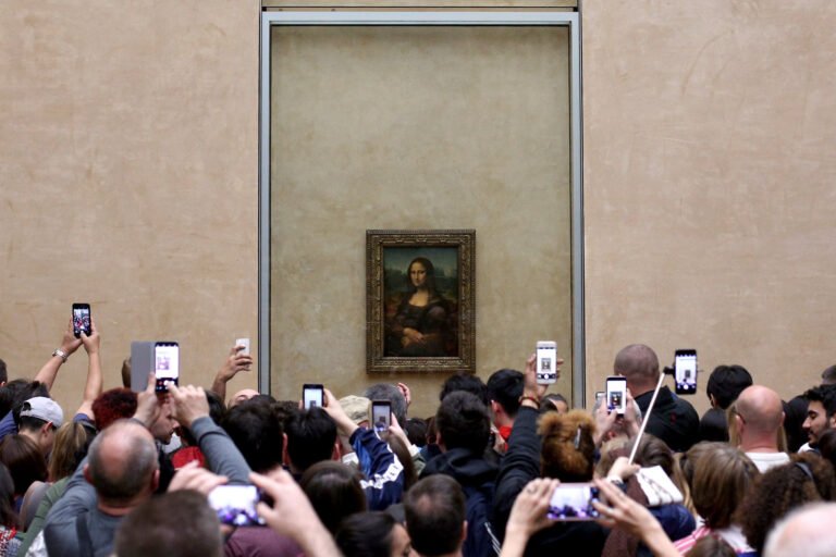 Cómo ver la Mona Lisa en el Museo del Louvre: Guía Rápida
