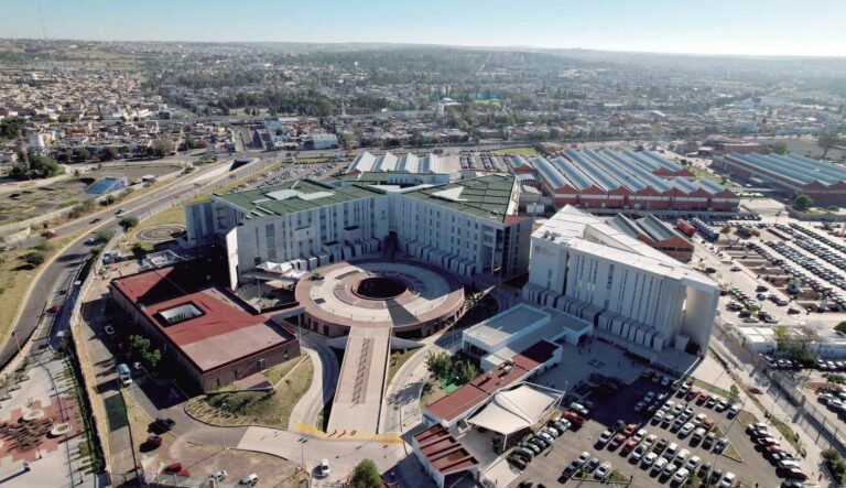 Dónde está ubicado el Colegio Pedregal de Guadalajara Campus Santa Anita